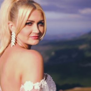 JAGODA I BRYLANT - Raj